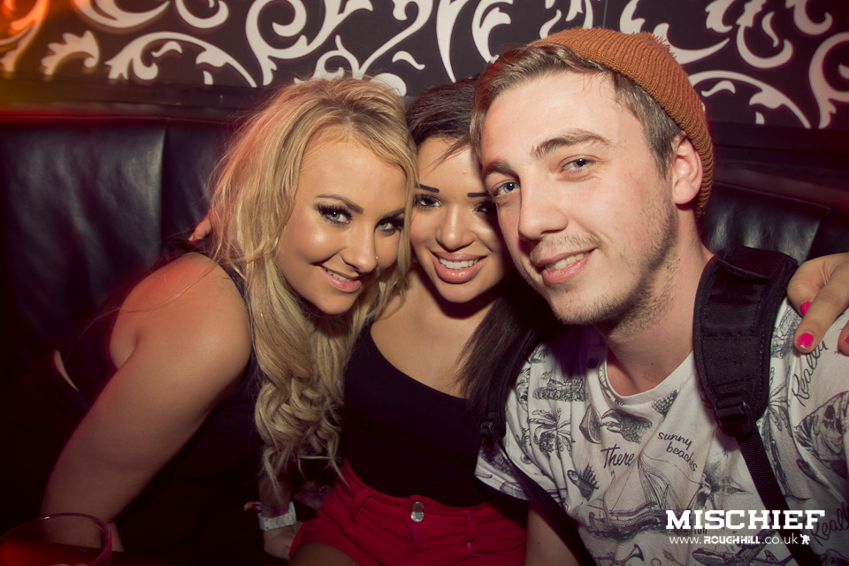 IMAGE: http://payload5.cargocollective.com/1/3/110609/2400623/15-02-2012-59_960.jpg